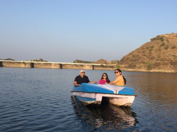 boating in udaipur