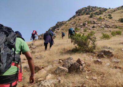 eagle peak hiking in udaipur