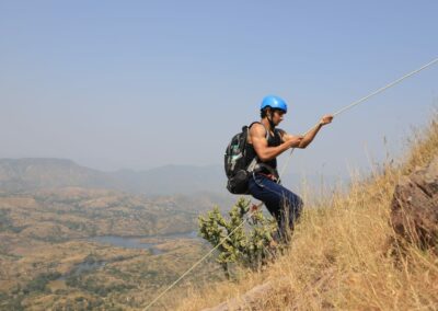 eagle peak hiking in udaipur