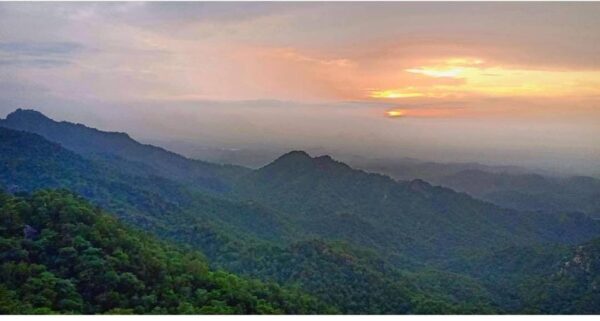 kumbhalgarh jungle trekking sunset