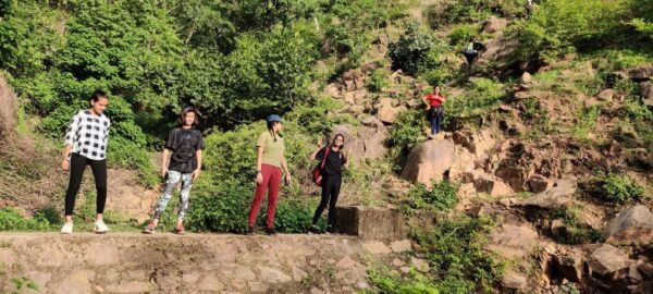 trekking in jungle in udaipur